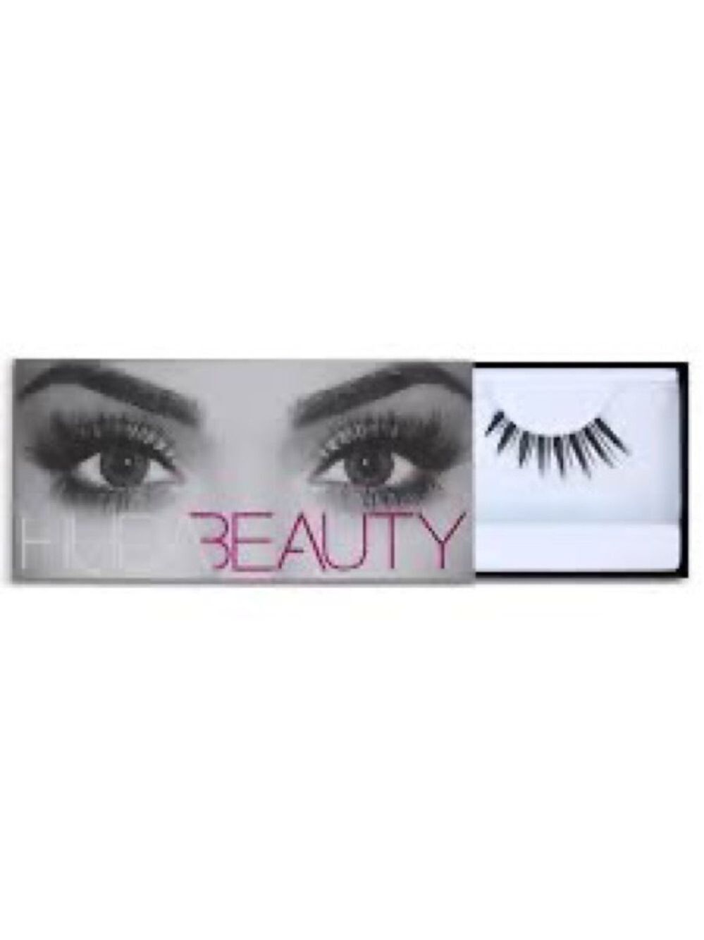 Huda Lashes Monique 3